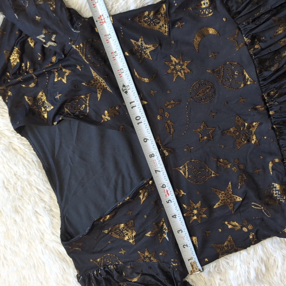 NWT Blackmilk Gold Burned Velvet Goth Christmas Baubles Dress Size Medium - Picture 14 of 16